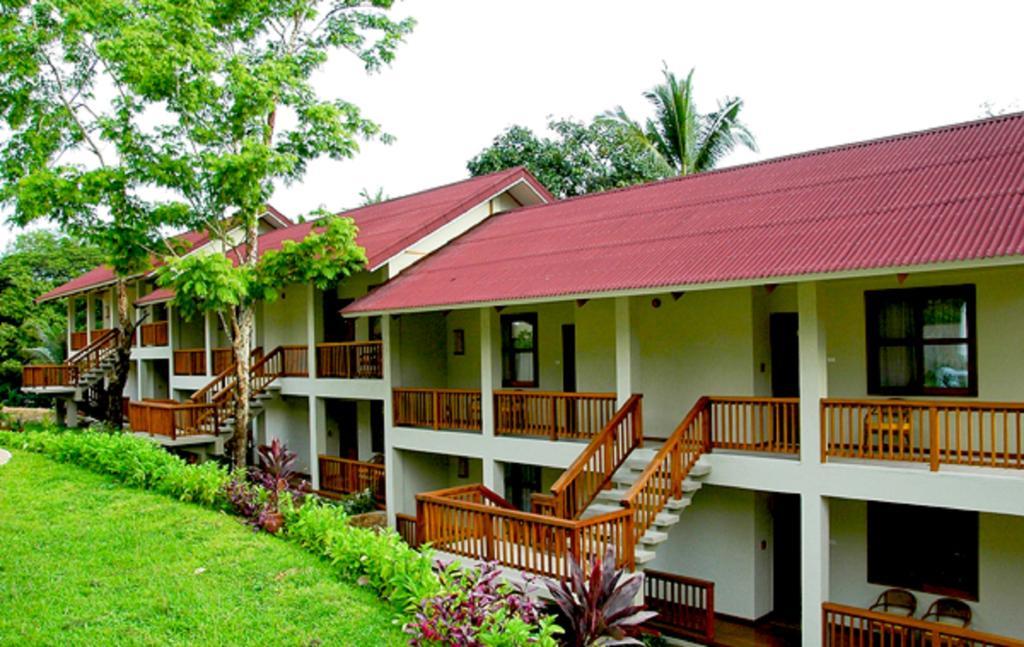 Grand View Hotel